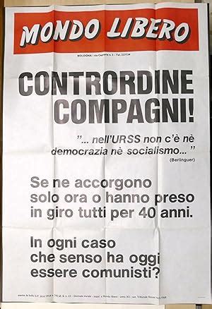 Manifesto politico con slogan 