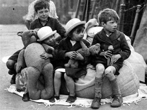 Bambini durante la Seconda Guerra Mondiale