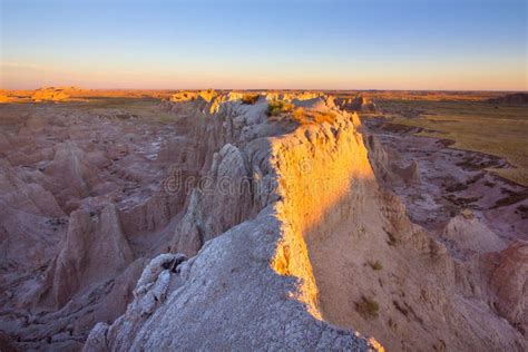Paesaggio del Sud Dakota con montagne e grotte
