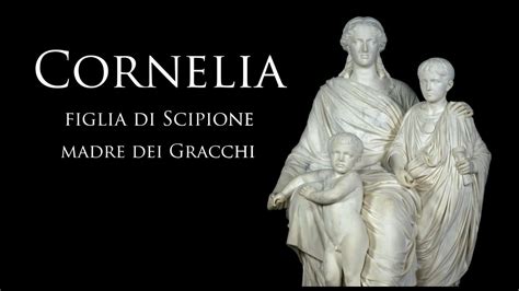 Statua di Cornelia, madre dei Gracchi