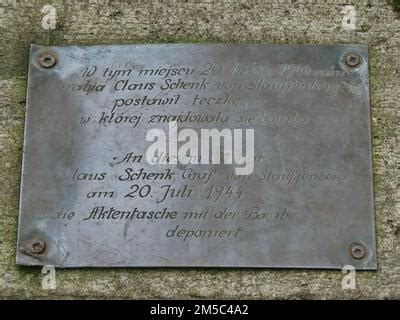 Targa commemorativa dedicata al Colonnello Claus von Stauffenberg.