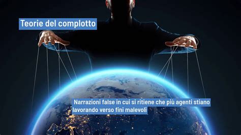 Infografica che confronta i tratti di personalità associati alle teorie del complotto