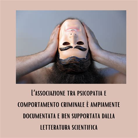 Infografica con i 20 tratti della psicopatia