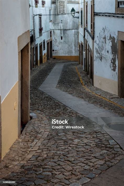 sentiero solitario