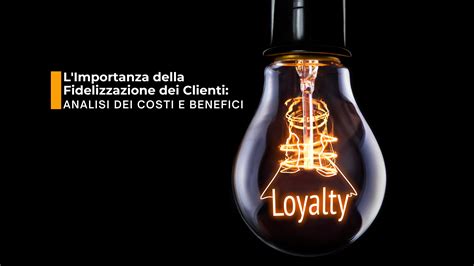 Infografica che mostra i benefici chiave del CRM: fidelizzazione clienti, aumento vendite, riduzione costi, efficienza operativa.