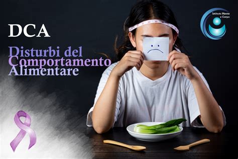 Manifesto che promuove la consapevolezza e la ricerca di aiuto per i disturbi alimentari