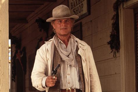 Montaggio di scene iconiche dei film di Tarantino