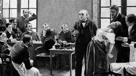 Palazzo della Salpêtrière a Parigi, dove Freud studiò con Charcot