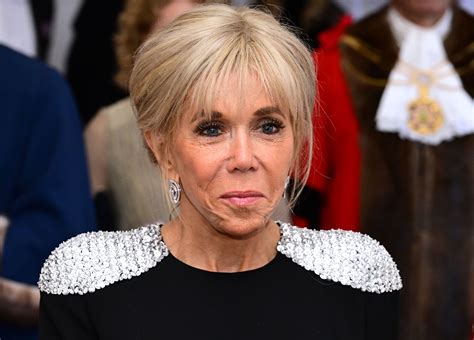 Brigitte Macron in un evento ufficiale