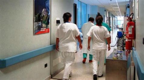 Operatori sanitari aggrediti