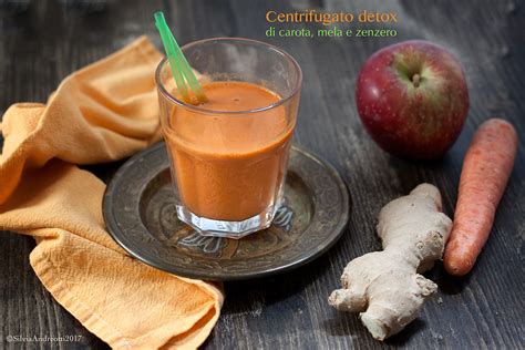 Illustrazione di un centrifugato detox colorato