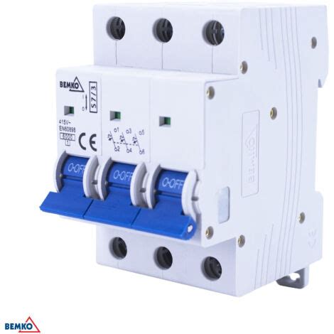 Installazione di un interruttore modulare su guida DIN