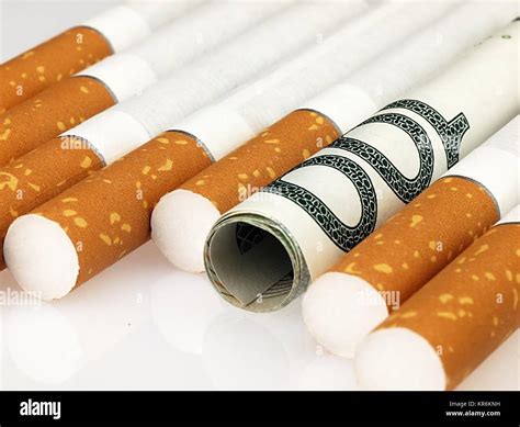 Sigarette fumate a metà