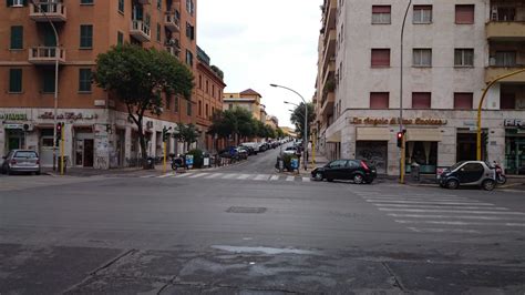 Vista della Via Tuscolana a Roma