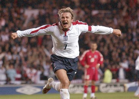 David Beckham celebra un gol