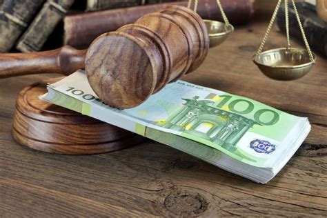 Grafico che mostra l'aumento delle sentenze favorevoli al risarcimento del danno non patrimoniale negli ultimi anni