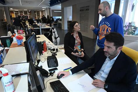 Giornalisti al lavoro